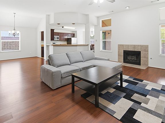 4th image of 5725 Lionfish Way