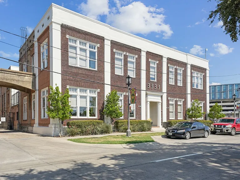 Deep Ellum Lofts — Photo 35