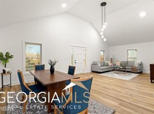 12R Burch Ave, Newnan, GA