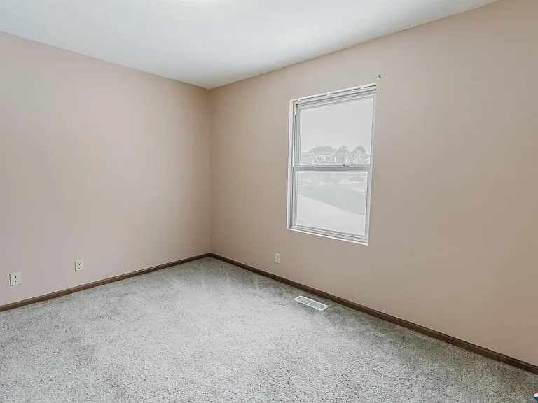 3540 T St — Photo 2