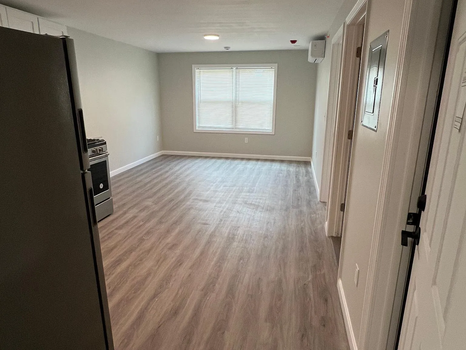 1 bed, 600 sqft, $1,650 — Photo 2
