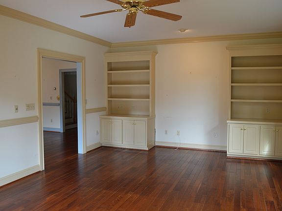 Spacious family room