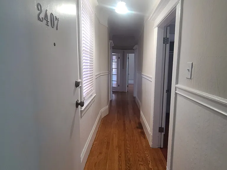 2407 Bryant St — Photo 6