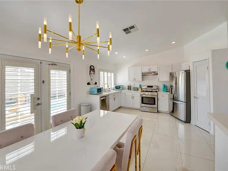 82235 Calico Ave — Photo 4