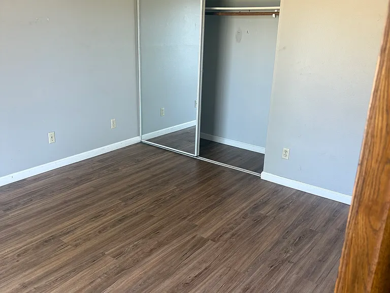 201 N Chicago Ave #9 — Photo 8