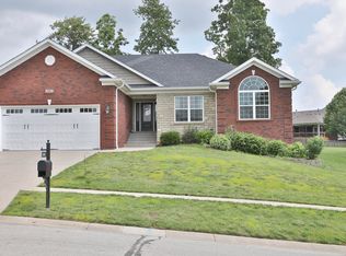 10411 Buzzman Dr, Louisville, KY 40291