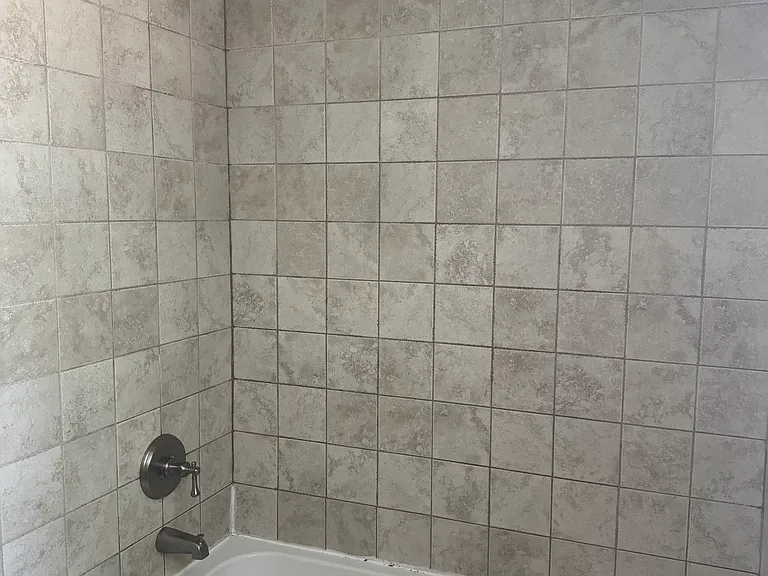 501 Sheridan Rd #C2 — Photo 7