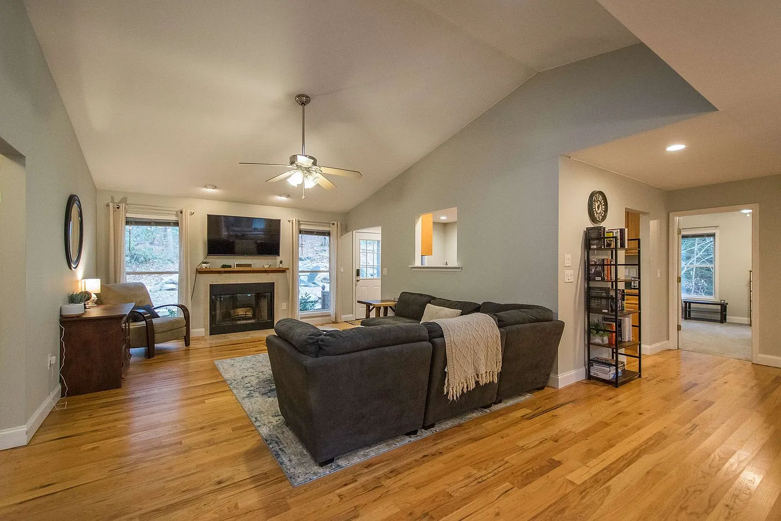 4 bed, 2.0 bath, 2034 sqft, $3,722 — Photo 1