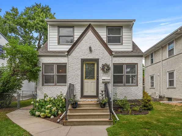 1579 Chelsea St, Saint Paul, MN 55108