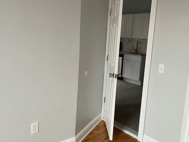 462-Abbington Apartments, LLC — Photo 14