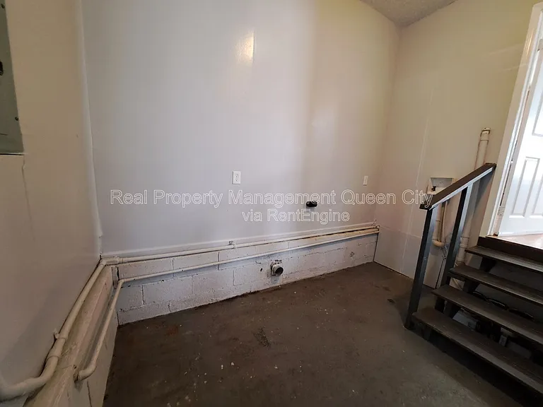 112 Miller St — Photo 12