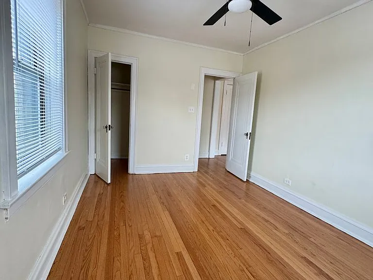 2402-10 W Lunt Ave #7000-06 — Photo 9