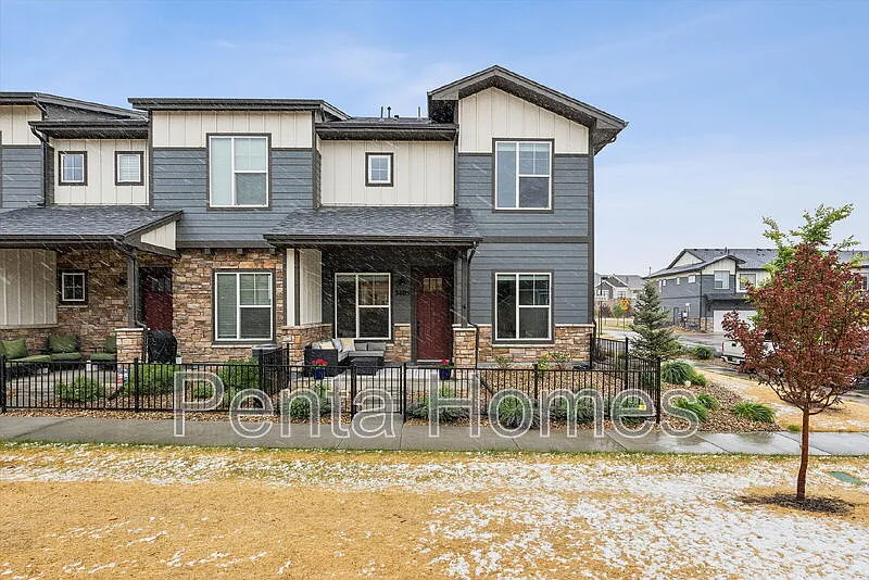 3405 E Fork Dr