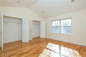 3 bed, 2.5 bath, $5,600 — Photo 3