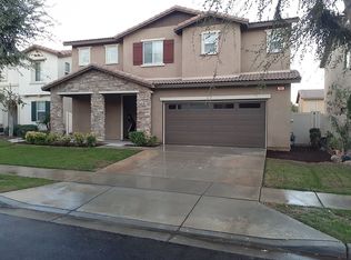 539 W Mesa St, Rialto, CA 92376