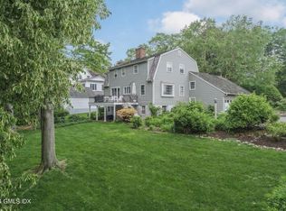 14 Shoalpoint Ln, Riverside, CT 06878
