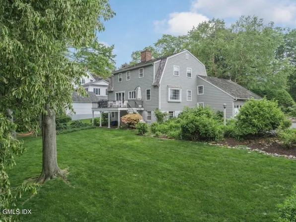 14 Shoalpoint Ln, Riverside, CT 06878