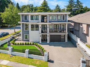 8671 Galway Cres, Surrey, BC V3W 6C8