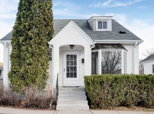 1660 Fernwood St, Saint Paul, MN 55108
