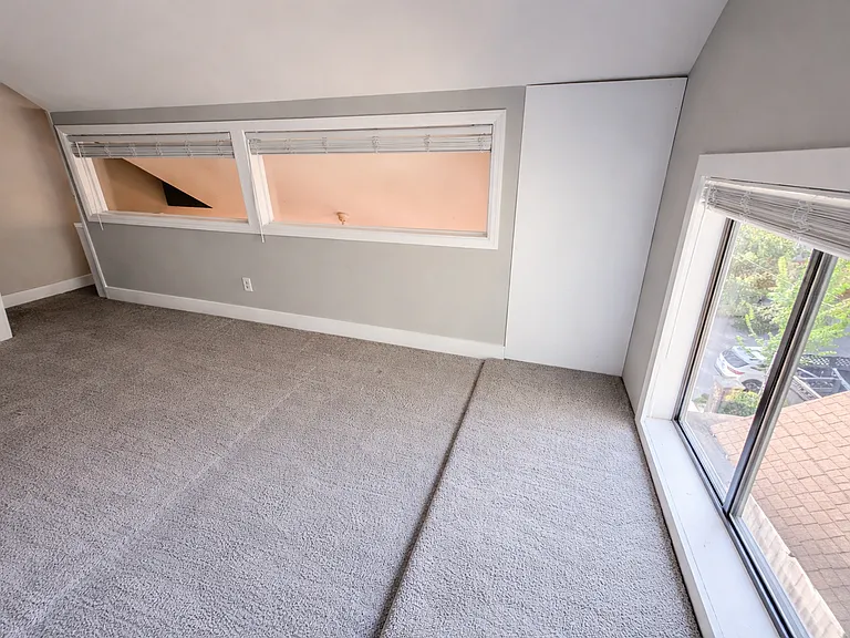 747 Barnett St NE #3 — Photo 12