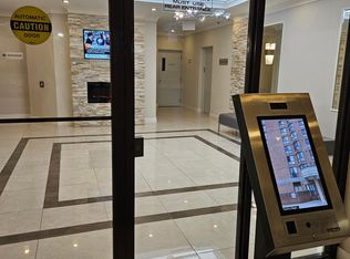 8 Silverbell Grv, Toronto, ON M1B 4Z3