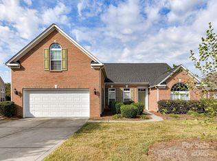 215 Wood Lake Dr, Monroe, NC 28110