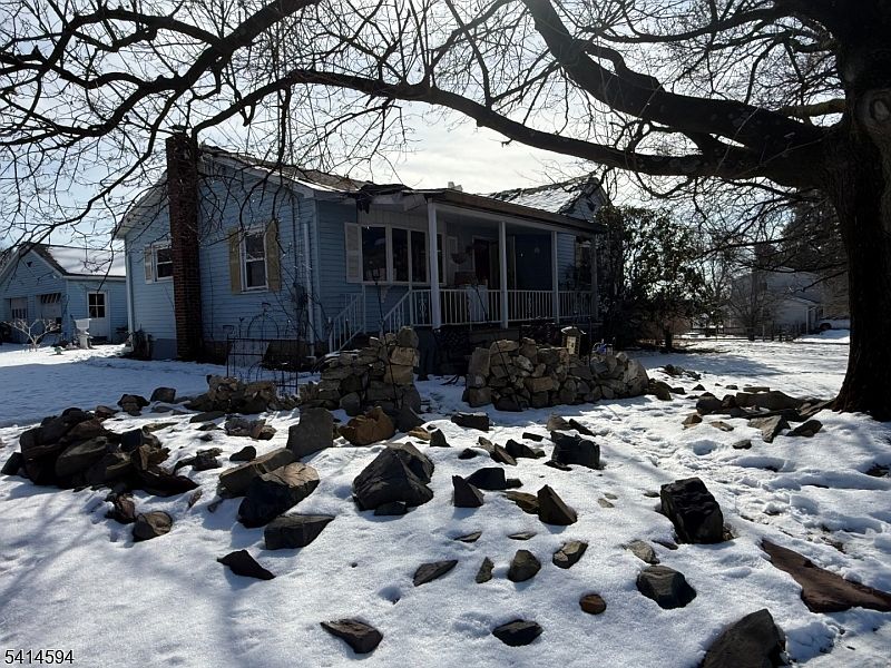 1st image of 2 Abrams Rd