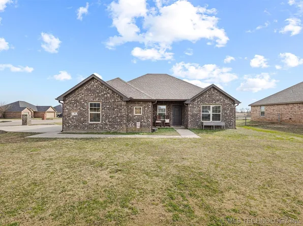 96 Dawsons Dr, Calera, OK 74730
