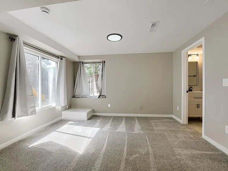 9344 Montrose Way — Photo 12