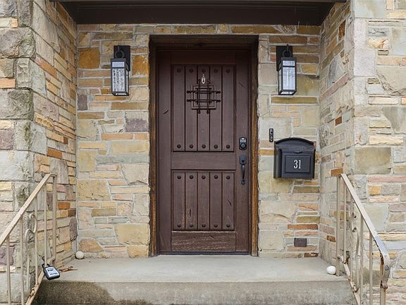2nd image of 31 Woodland Dr