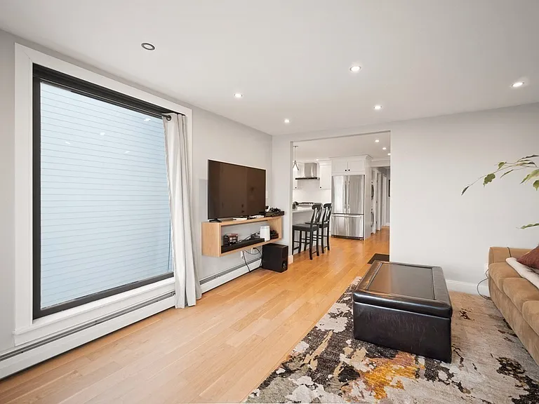 269 Webster St #3 — Photo 10