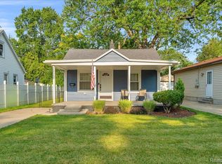 26569 Hampden St, Madison Heights, MI 48071