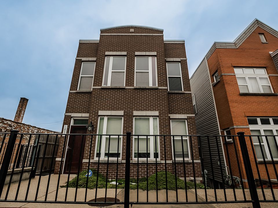 1st image of 1838 N Laramie Ave #B