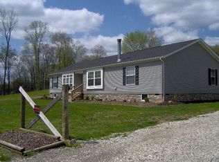 26 Brickyard Bend Rd, New Cumberland, WV 26047