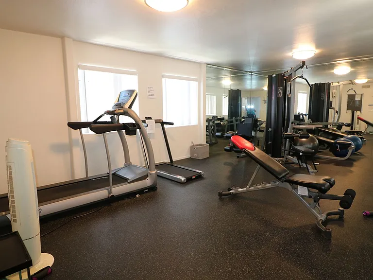 4455 Hazeltine Ave #207 — Photo 40
