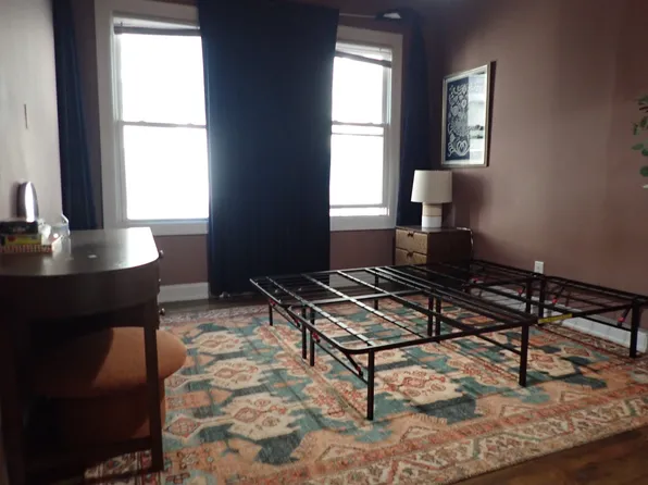 743 Alabama Avenue image 6 of 10