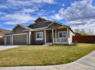 687 W Canary Cir, Fernley, NV