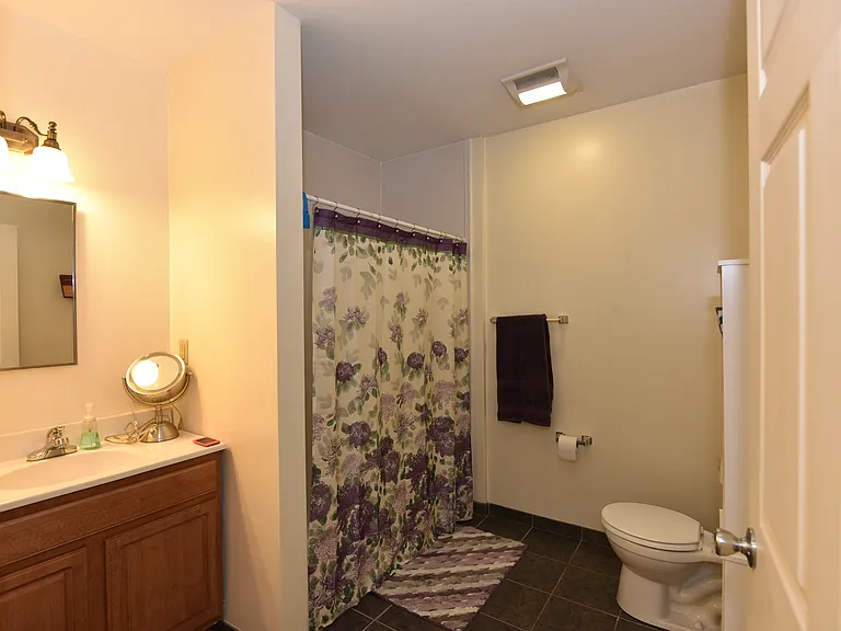320 S Dunn — Photo 11