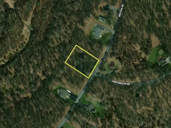 516 Red Sail Rd, Du Bois, PA 15801