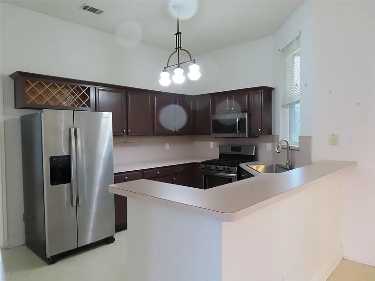 3098 Wildflower Way — Photo 5