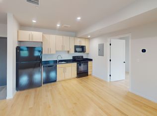 256 Ames St APT 2E, Brockton, MA 02302