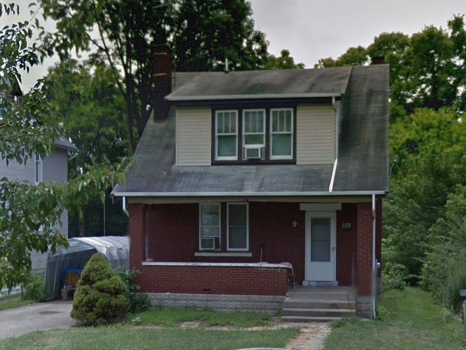 1st image of 135 Hereford St