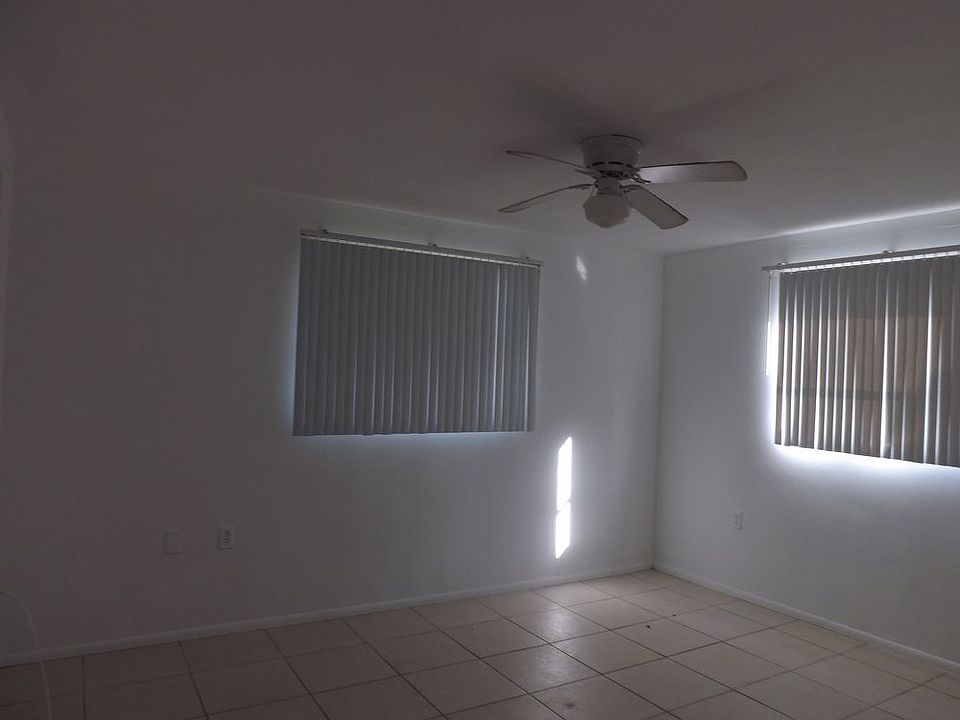 1st image of 3614 Oxford Dr