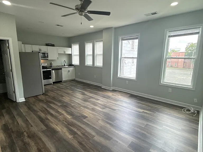 2711 Detroit St #4 — Photo 41
