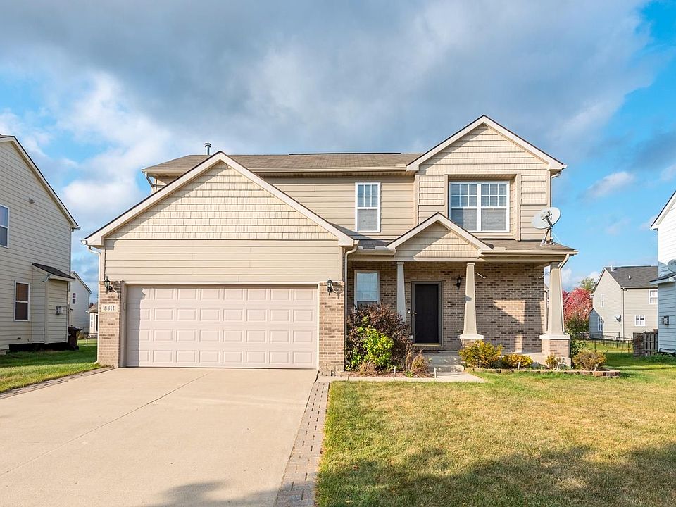 1st image of 8811 Somerset Ln