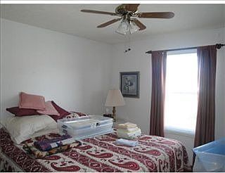 4th image of 1419 Lexington Dr