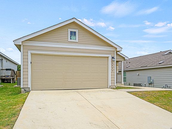 3rd image of 6443 Cibolo