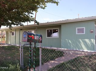 104 La Jolla St, Holbrook, AZ 86025