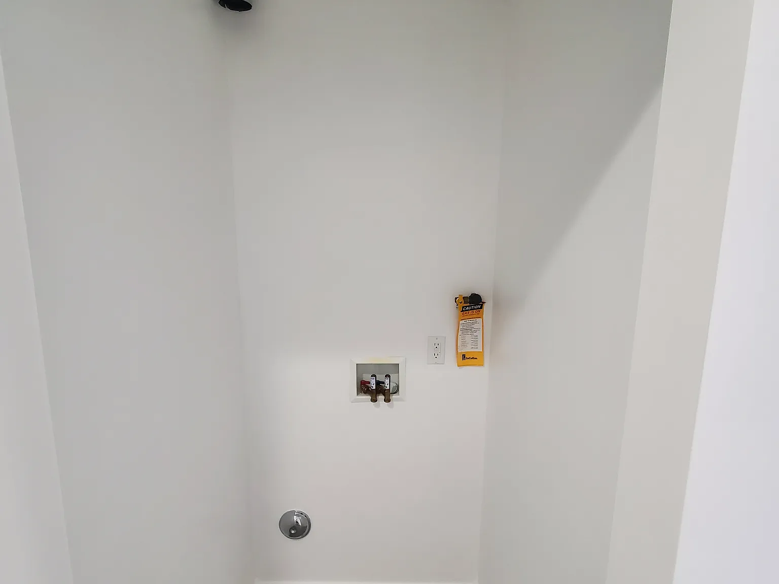 1 bed, 550 sqft, $1,750 — Photo 4