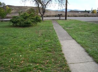 3636 Carnes Rd, Roseburg, OR 97471